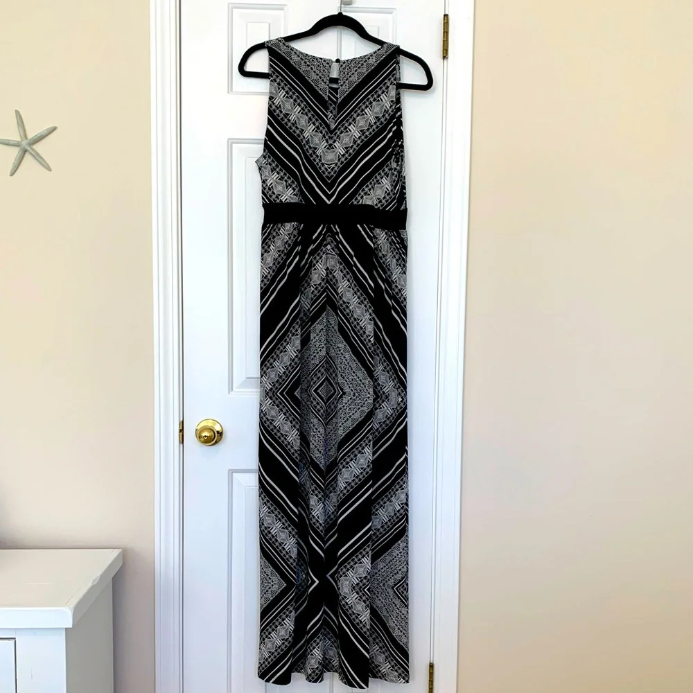 NWT!!  APT 9 Maxi Dress! SZ L - Picture 7 of 11